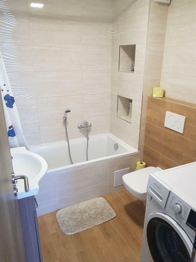 Vip Apartmany Zabnik プリエヴィドザ エクステリア 写真